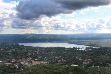 Obraz premium clouds over the city