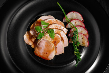 低温調理したローストポーク