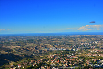 Panorama di San Marino r della Romagna dal centro storico della Città di San Marino.