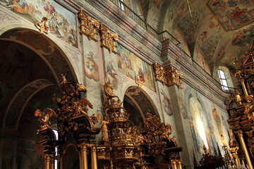 Bazylika Zwiastowania NMP w Leżajsku -  sanktuarium Matki Boskiej Pocieszenia.