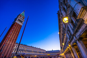 Obraz premium Evening Lights Campanile Bell Tower Saint Mark's Square Piazza Venice Italy