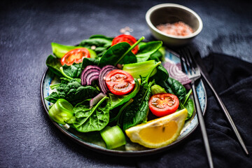 Spinach salad with sesame seeds