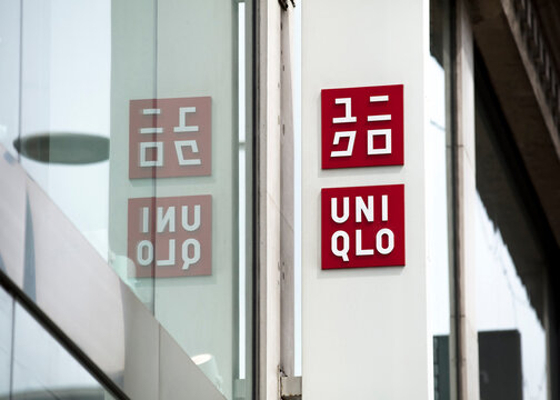 London, UK, 17th July 2019, Uni Qlo Sign