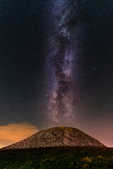MIlky way over the Hill
