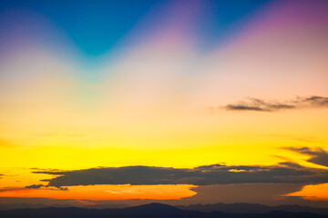 Fototapeta na wymiar Beautiful nature background colorful sky with cloud before sunset