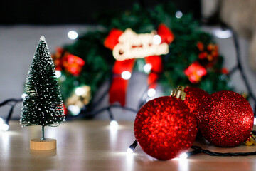 christmas tree decorations