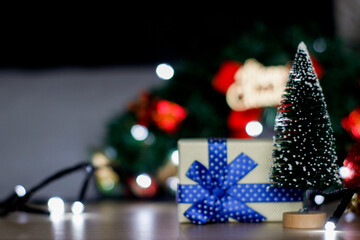 christmas tree decorations