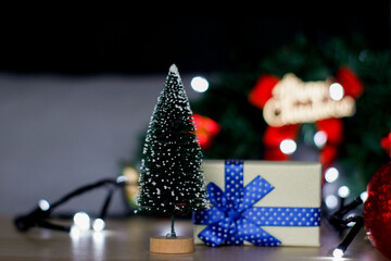 christmas tree decorations