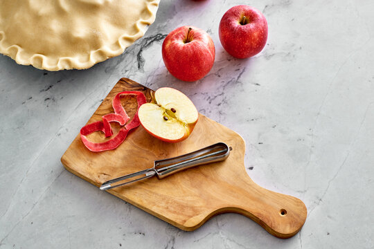 Baking a Homemade Apple Pie