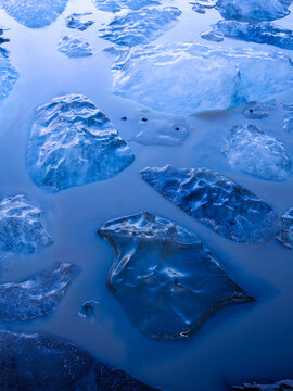 Floating ice
