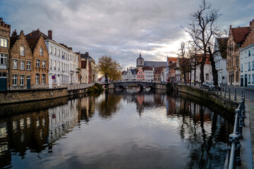 Obraz premium Bruges et ses canaux