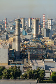 Middle East Oil Refinery Equipment Along The Coastline For Gas, Water And Oil Concepts. Industrial Zone.