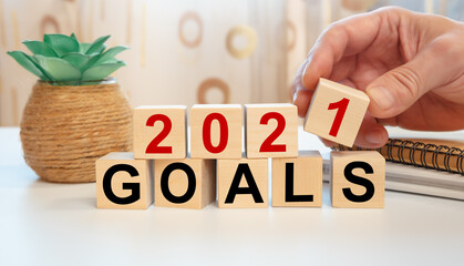 Wooden blocks with the word 2021 GOALS