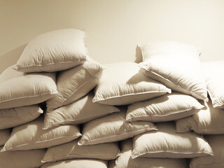 Obraz premium pillow room in hotel store background 