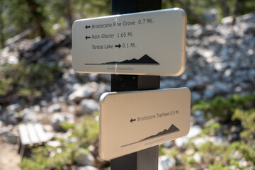 Great Basin Trail Sign at intersection