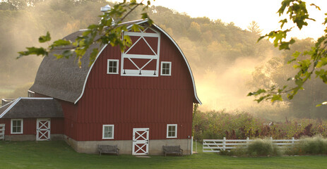 Autumn fog around a red barn © Gregory Borgstahl