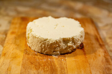 Natural milk ricotta made by hand. Homemade cheese recipe