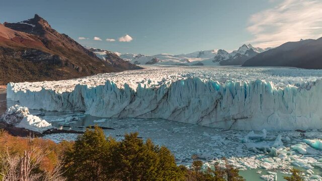 Glacier in Patagonia, Perito-Moreno, Awesome formation with lot of Ice in Autumn