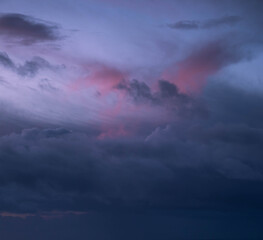 Pink Sunset and Cloudy patterns in the sky