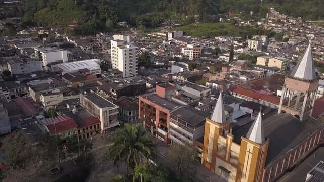 calarc&aacute; quindio colombia tomas aereas 