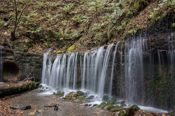 Obraz premium 白糸の滝 スローシャッター 長野県 軽井沢