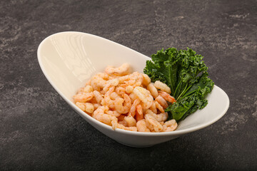 Small unshelled shrimps in the bowl