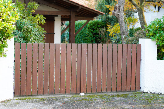 door wooden gate design in street view outdoor home entrance
