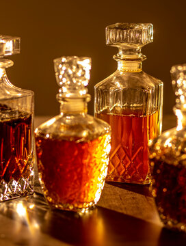 glass of burbon