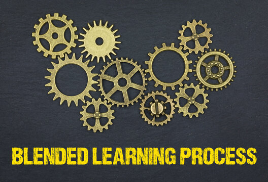 Blended Learning Process © magele-picture