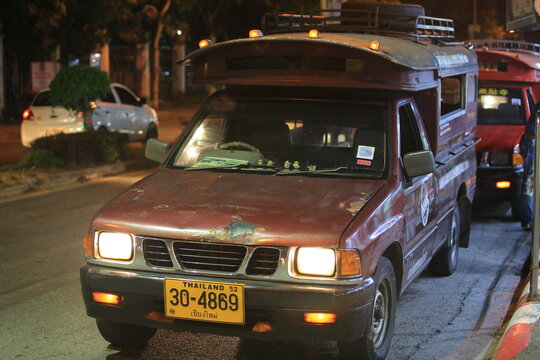 Chiang mai/Thailand, 25 December 2019 -minibus is on the way. In its report for the year 2016 Thailand ranks nineth in the world in terms of road deaths