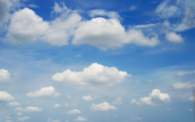 beautiful blue sky and white fluffy cloud horizon outdoor for background.