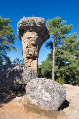 Vertical photography of Tormo Alto in the natural setting of La Ciudad Encantada in Cuenca, Spain