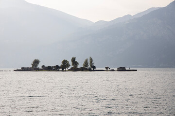 lago die garda islands