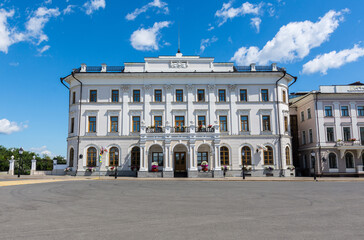 Fototapeta na wymiar view of the Kazan City Duma on a sunny June day