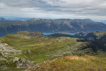 Fototapeta na wymiar Panorama sur tout l'Oberland bernois depuis Faulhorn