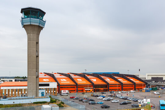 EasyJet headquarter headquarters HQ London Luton Airport in the United Kingdom