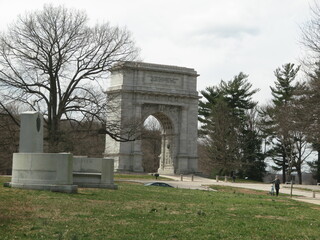 Fototapeta na wymiar National Memorial Arch erected to commemorate the arrival of General George Washington and his Continental Army into Valley Forge