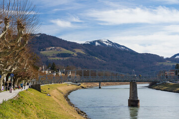 Obraz premium Winter cityscape in Salzburg, Austria