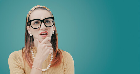 Confused clueless woman thinking with hand on chin - obrazy, fototapety, plakaty