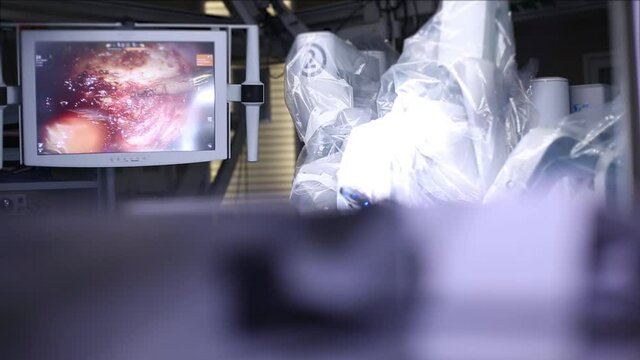 Medical robot. Robotic Surgery. Medical operation involving robot. Robotic Surgery with the da Vinci Surgical System. 