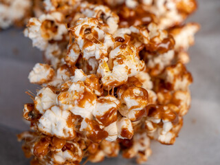 Enlarged photo of handmade caramel popcorn