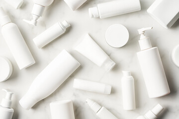 Set of blank containers of cosmetic products