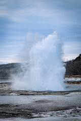 bekannter Geysir im Golden Circle auf Island