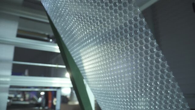 production of air bubble films, bags made of combined materials, bags made of foamed polyethylene