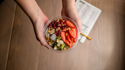 ACAI SMOOTHIE BOWL granola, banana, strawberry, pomegranate, almonds 