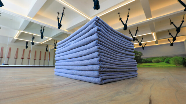 Yoga equipment blanket in the gym, China