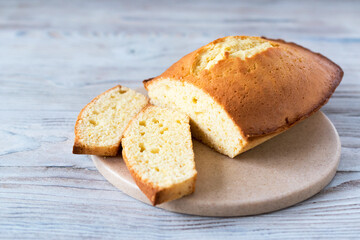 Lemon cake with Lemon is a well-known classic pastry and dessert in American cuisine.