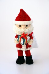 サンタクロースとトナカイのあみぐるみ人形