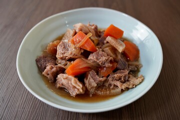 牛すじの煮込み