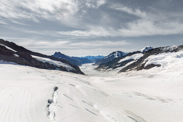 Panorama de Jungfraujoch en &eacute;t&eacute;